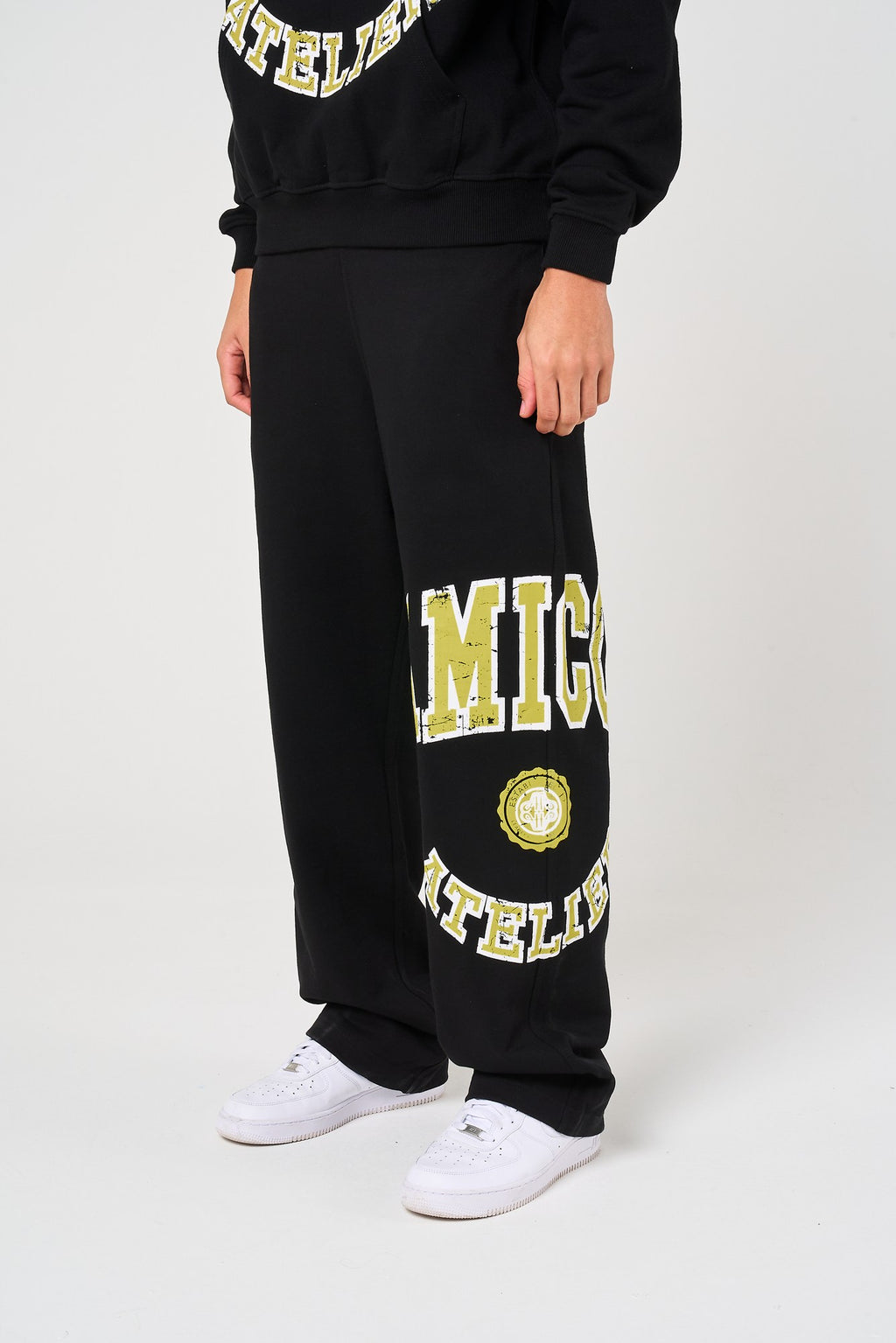 Institute Jogger Black