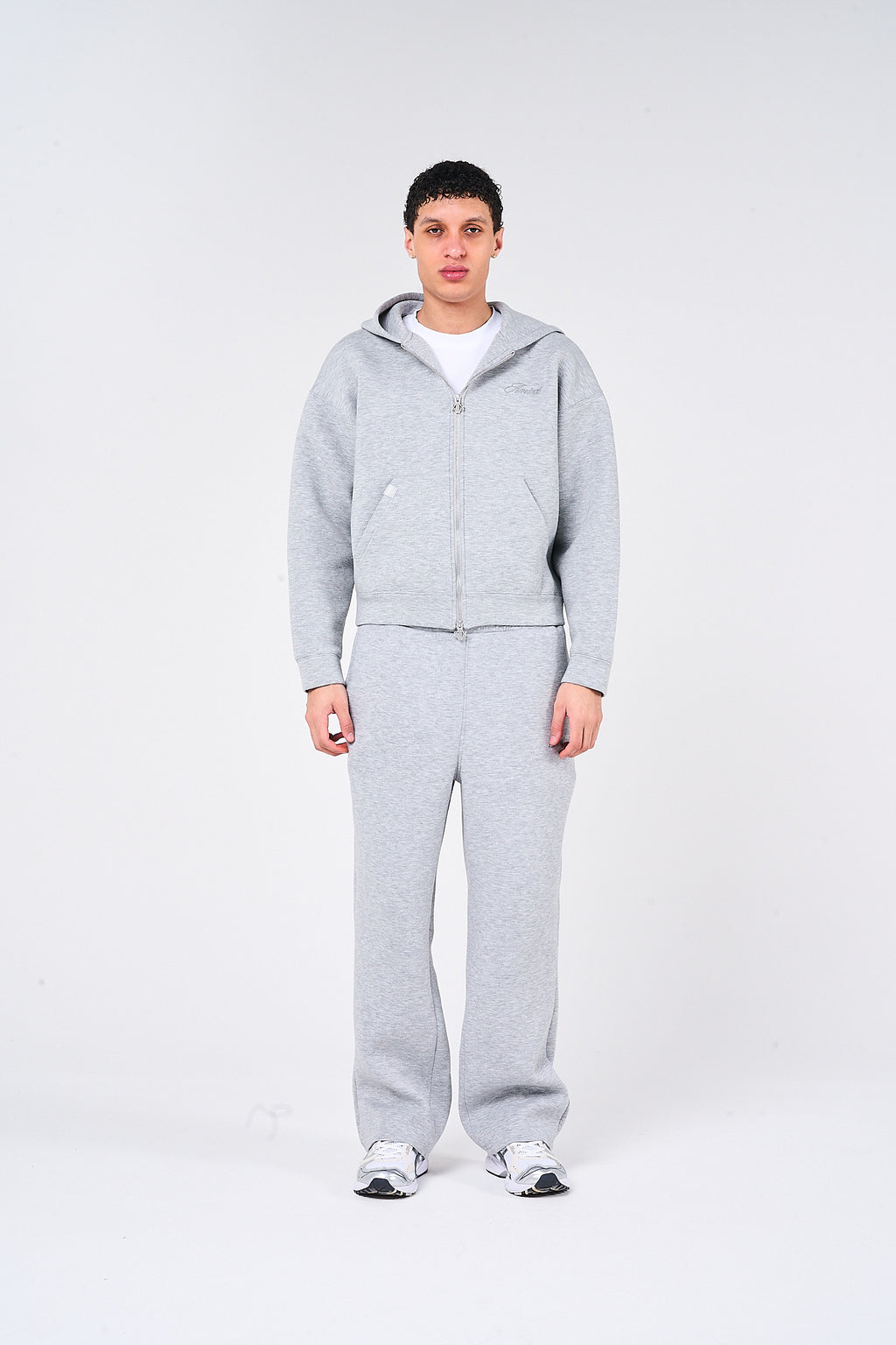 Atelier Grey Scuba Jogger