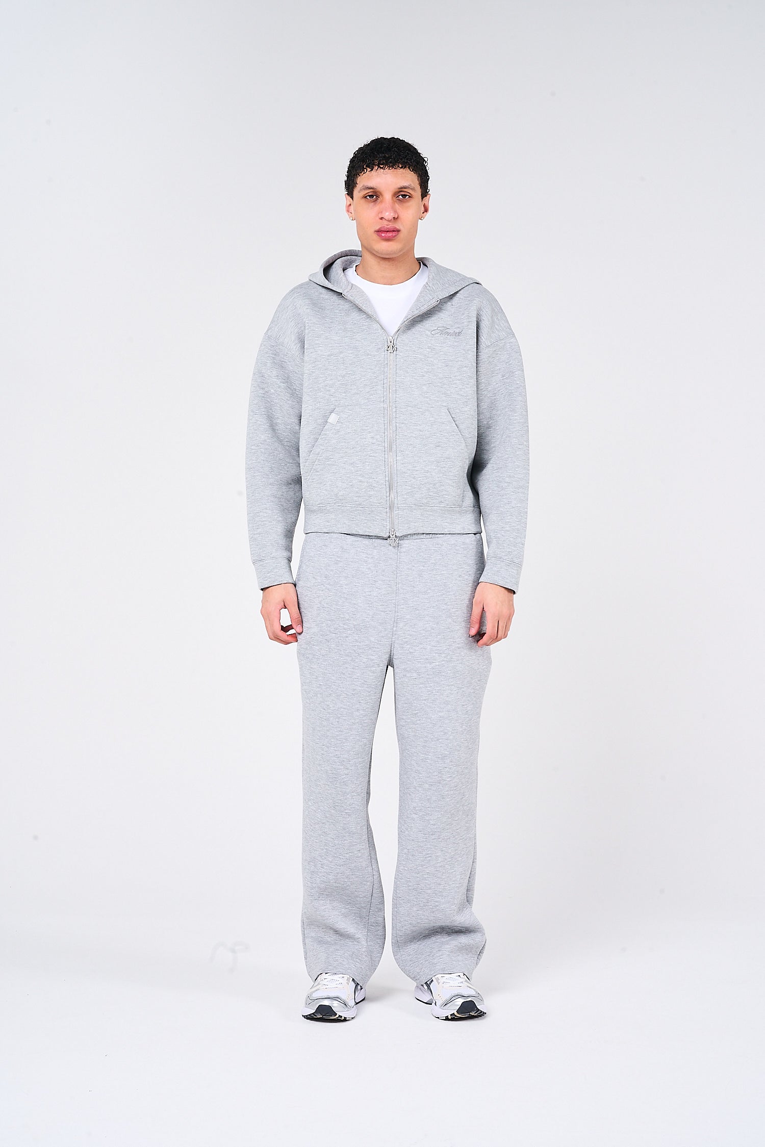 Atelier Grey Scuba Jogger