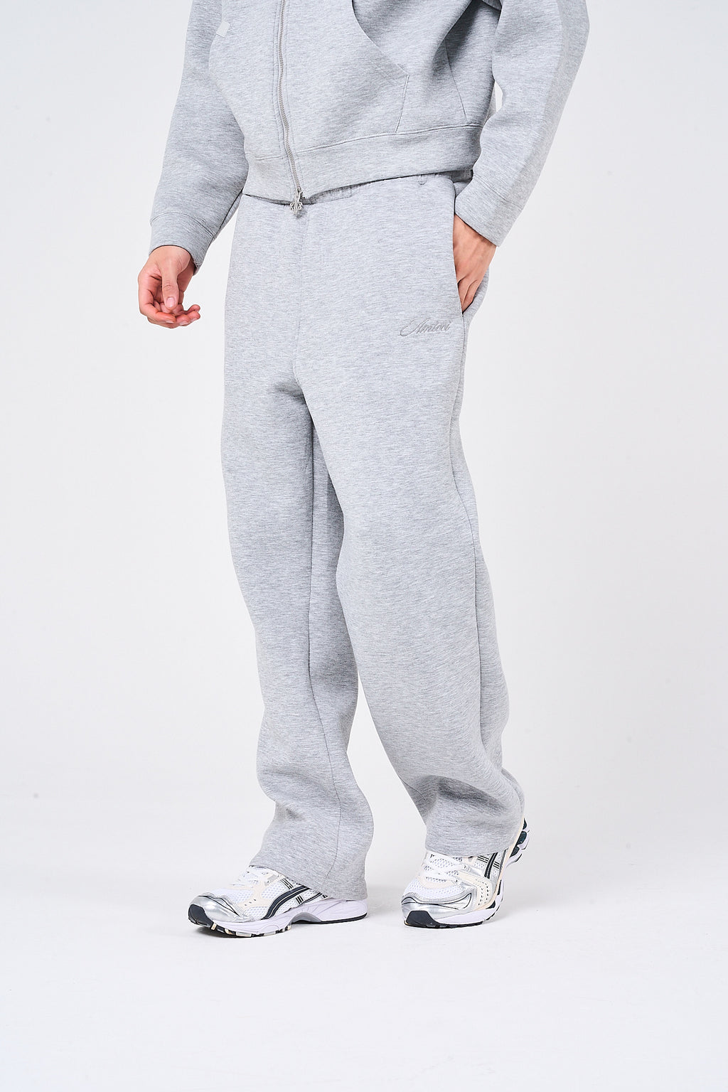 Atelier Grey Scuba Jogger