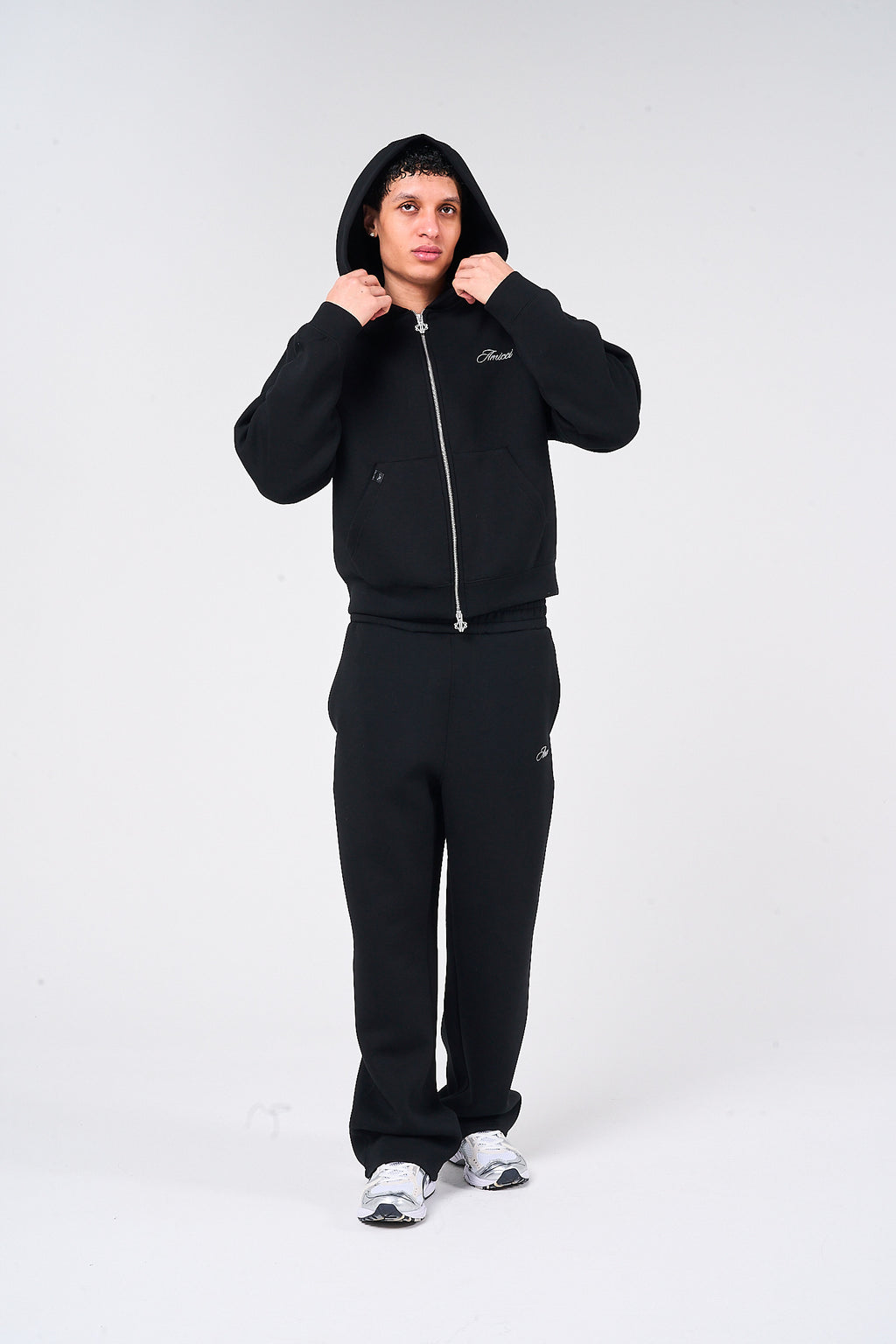 Atelier Black Scuba Jogger