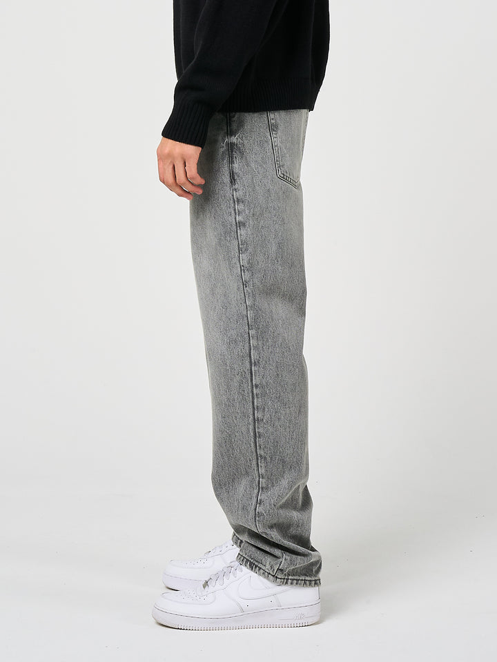 Lennox Grey Straight Jean