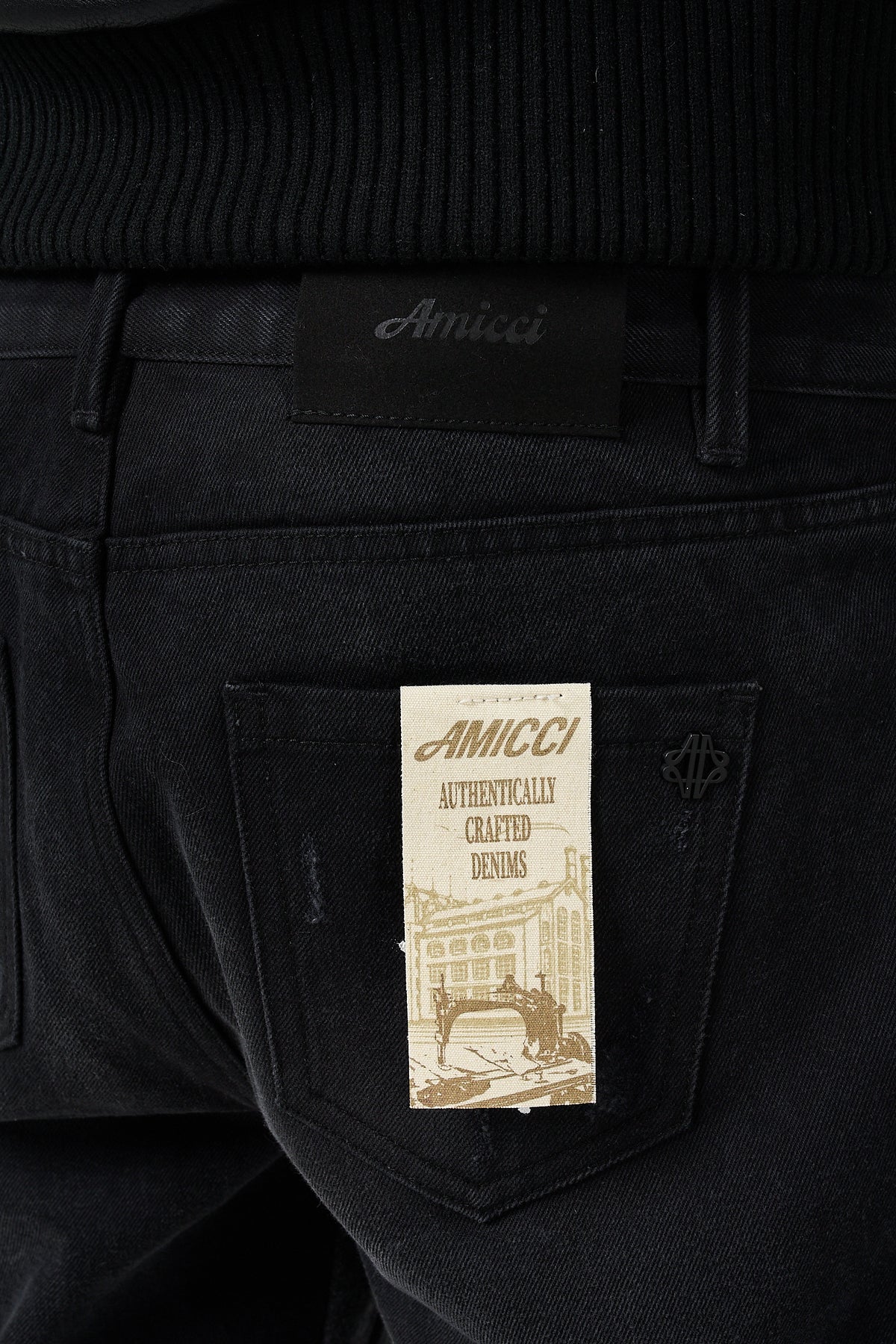 Maranello Schwarzer Flare-Denim