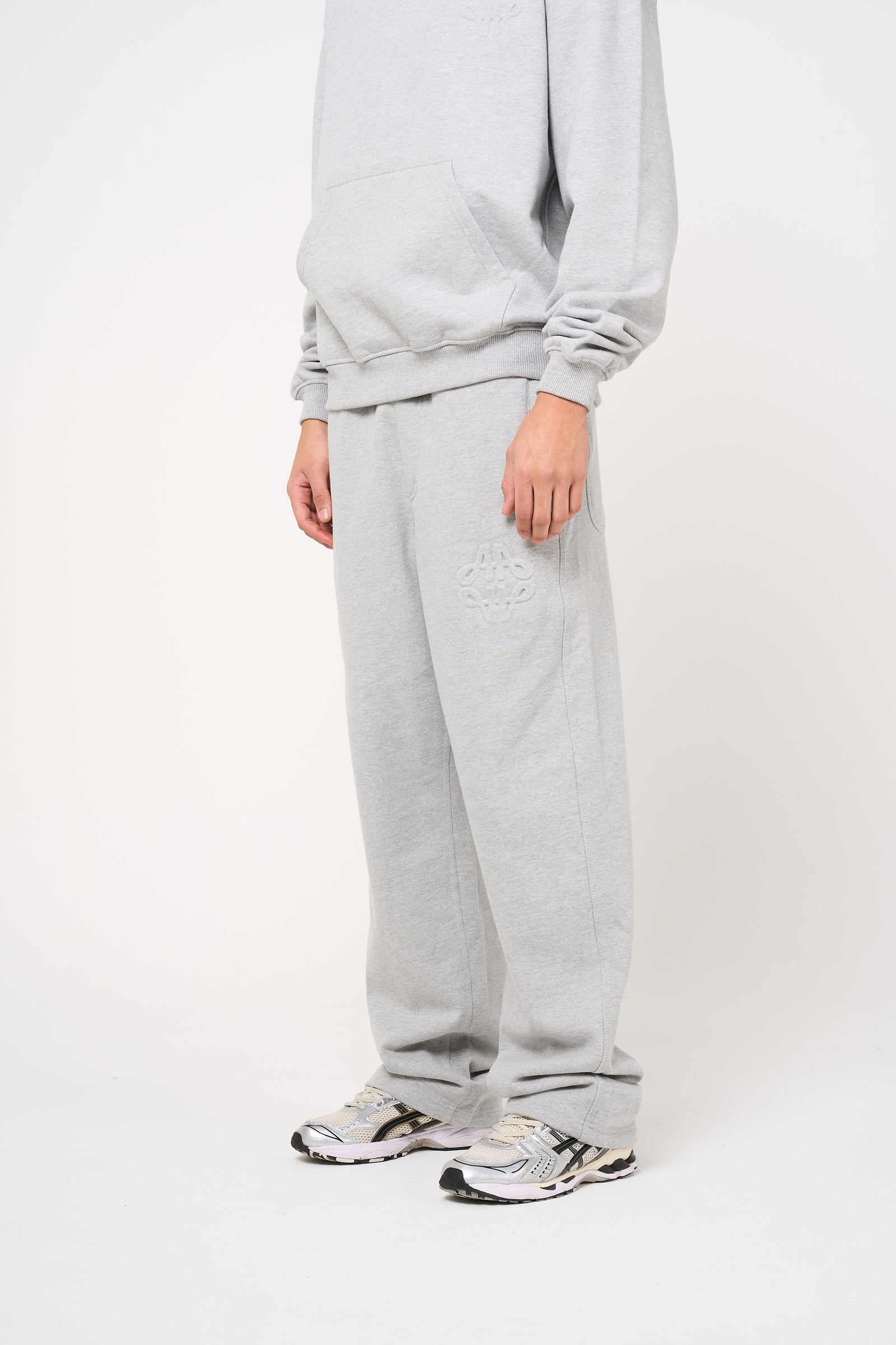 Reyes Emblem Logo Jogger Grey