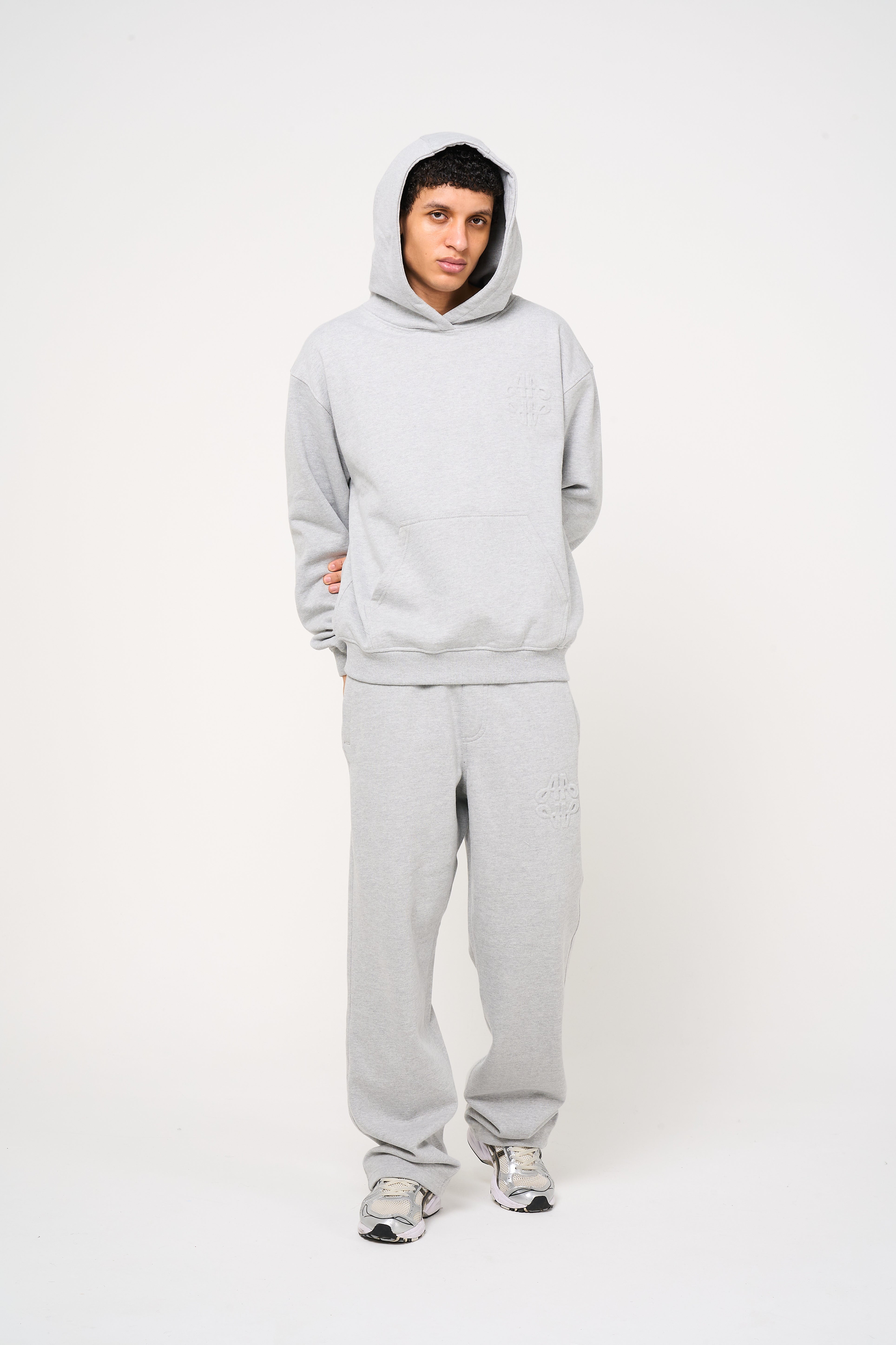 Reyes Emblem Logo Hoodie Grey – Amicci