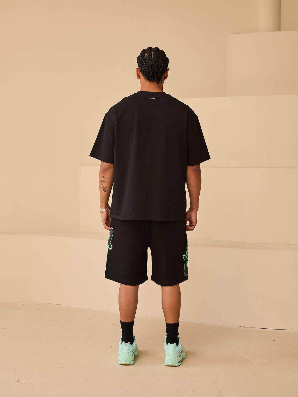 Verdent Grafik T-Shirt Schwarz