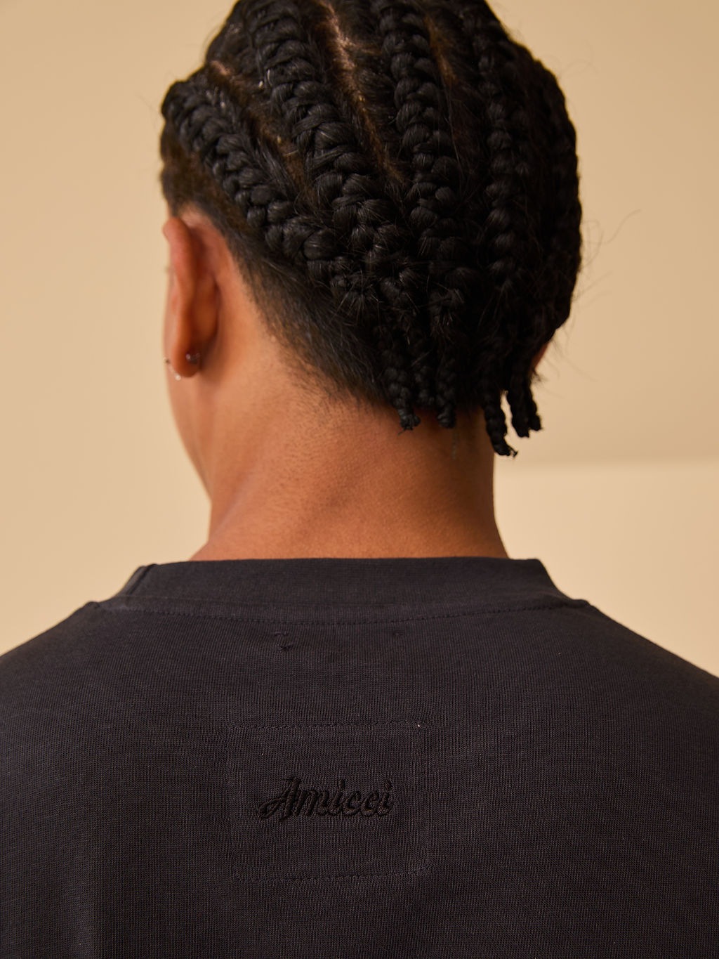 Direction Schwarzes Grafik-T-Shirt