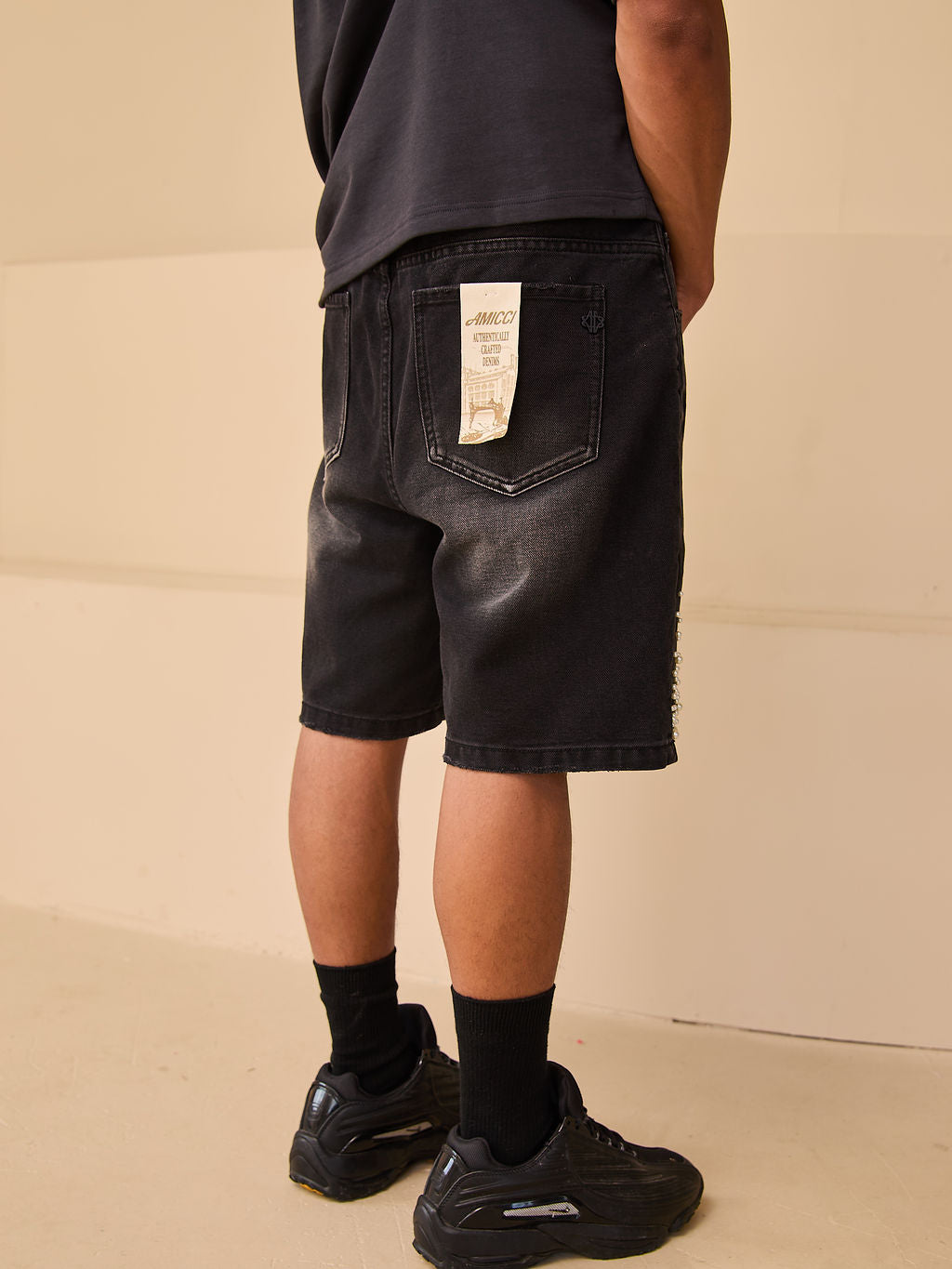 Akoya Pearl Denim Shorts Black