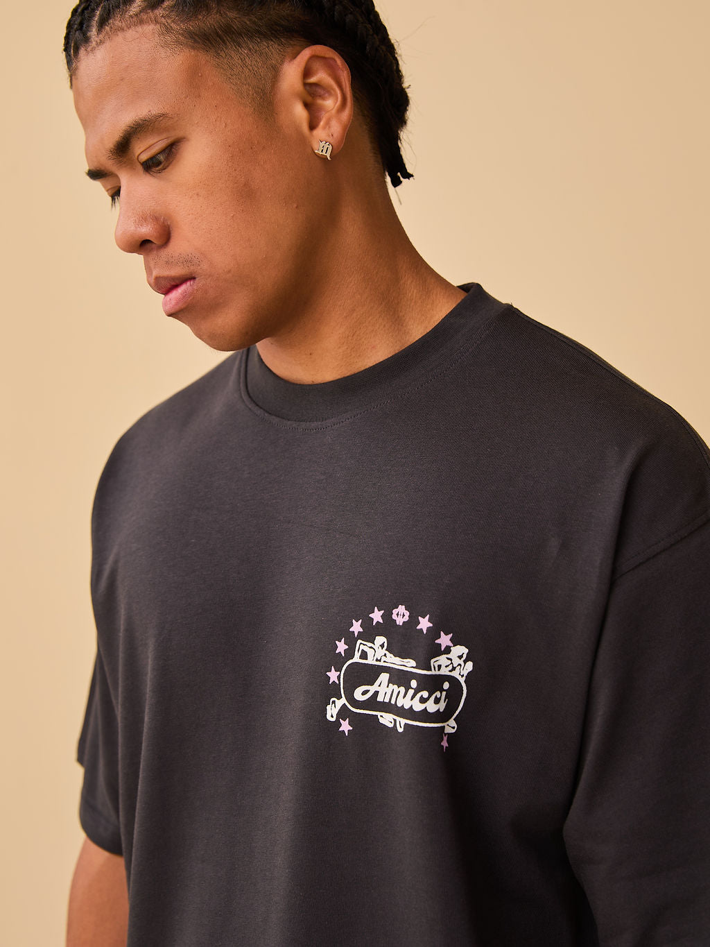 Hasten Grafik T-Shirt Schwarz