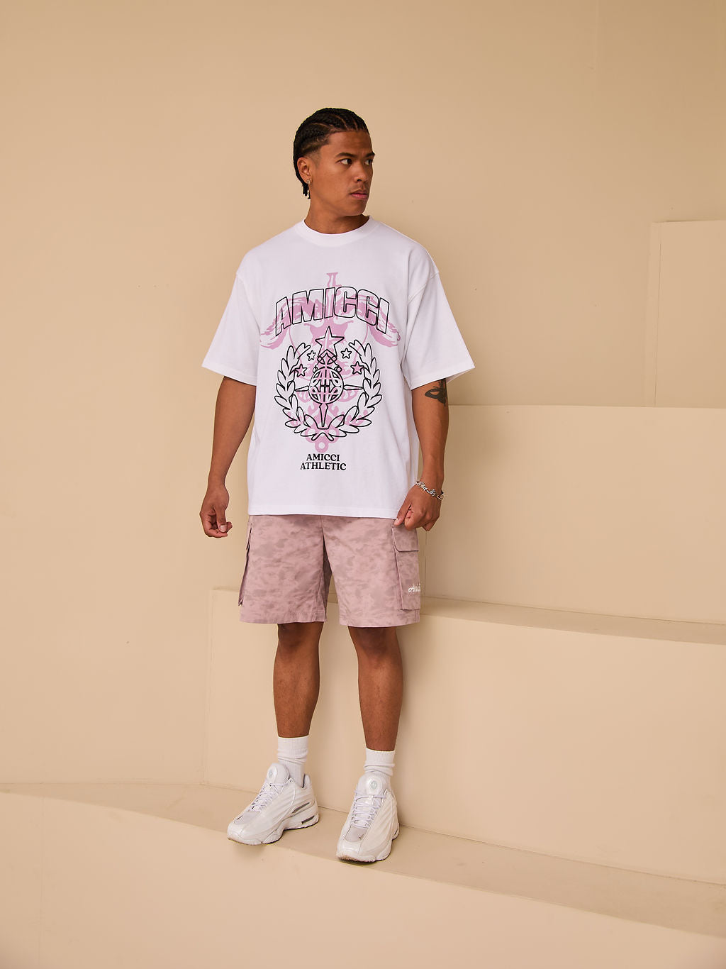 Parade T-Shirt Pink Grafik