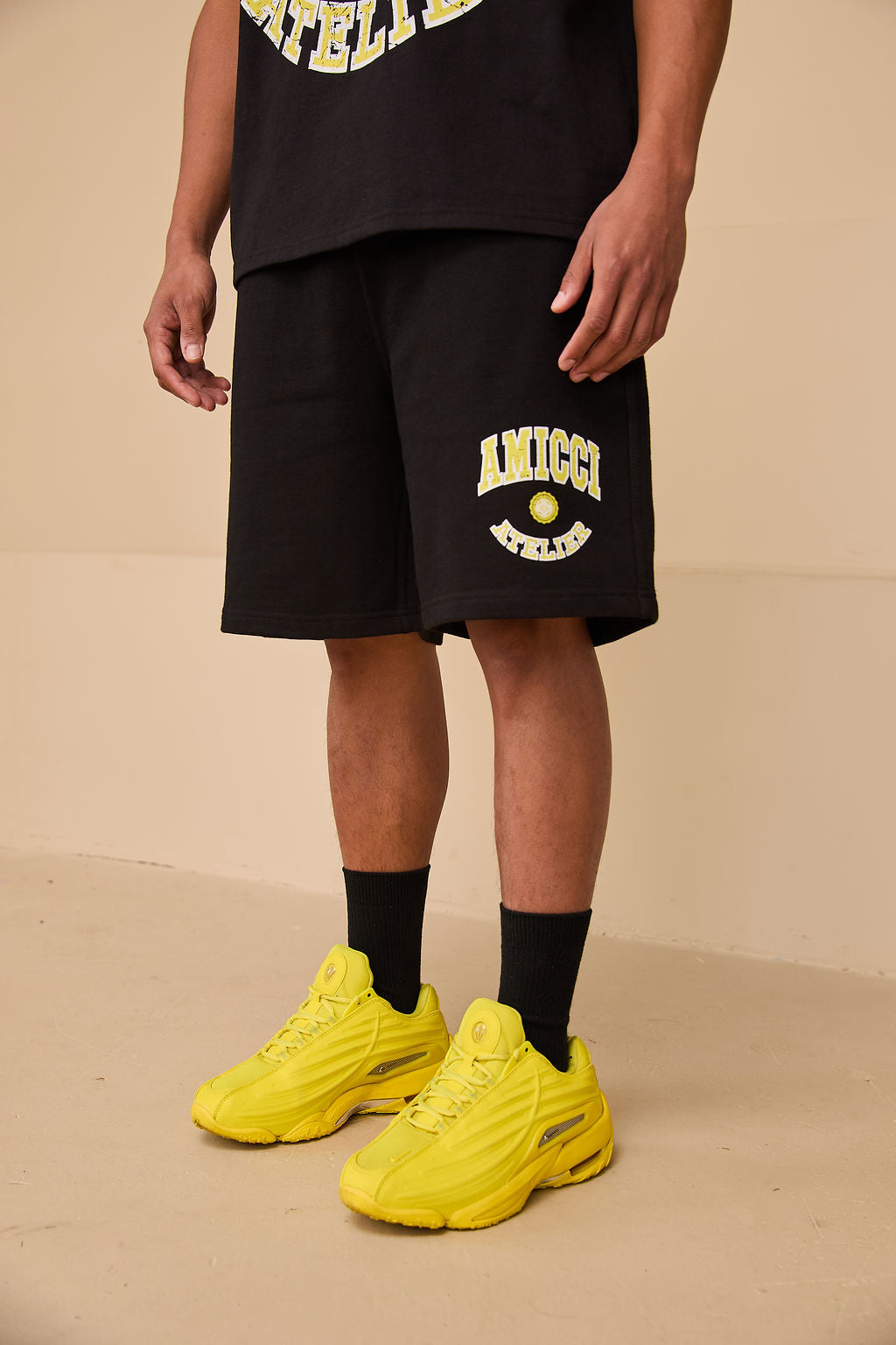 Institute Shorts Black