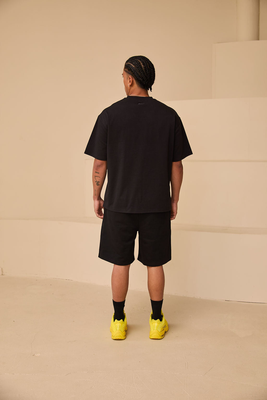 Institute T-Shirt Black