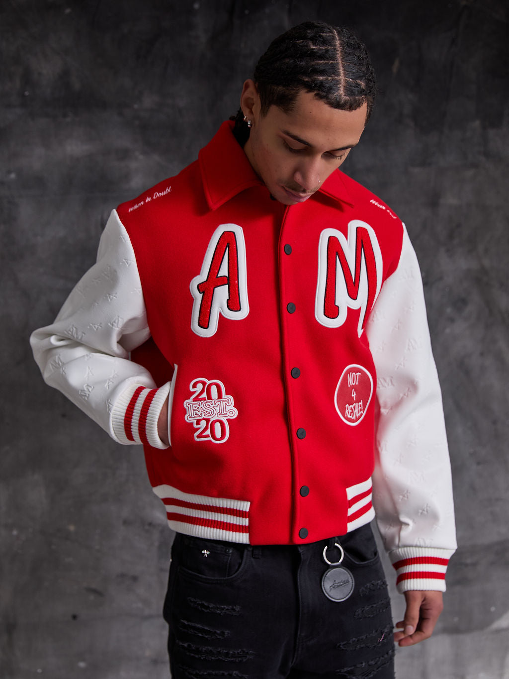 Rouge Varsity-Jacke