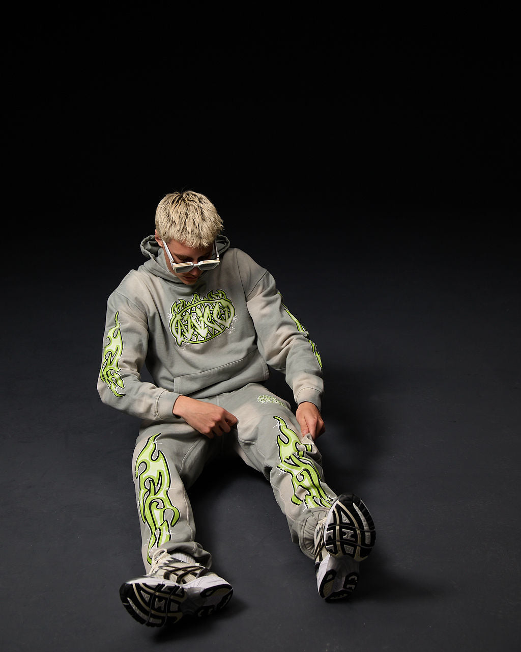 Paola Graphic Hoodie Grey