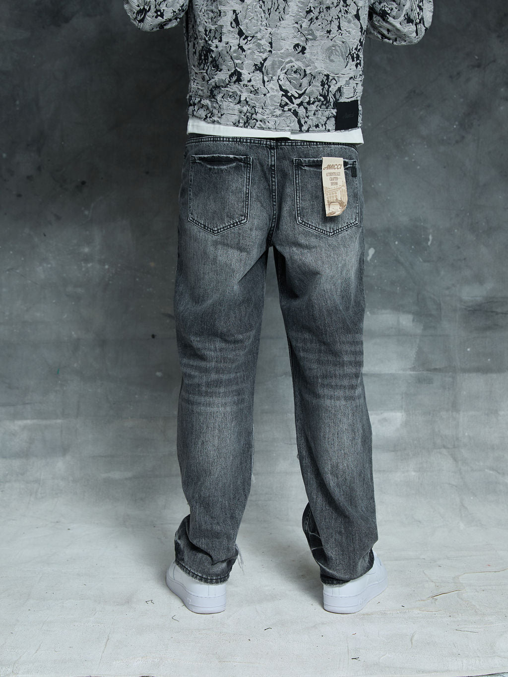 Manuel Grey Ripped Jean