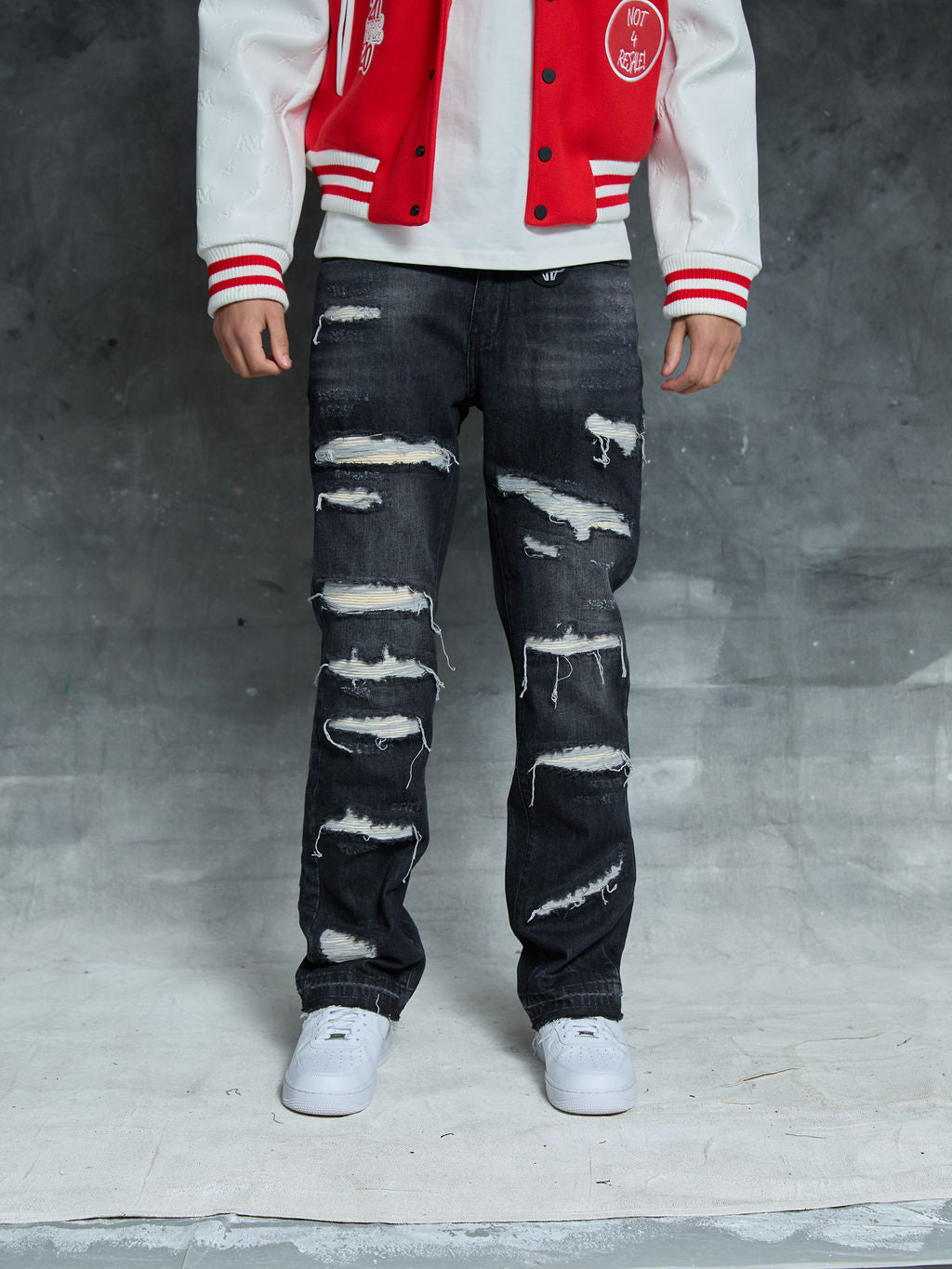 Trivoni Schwarze Flare-Jeans