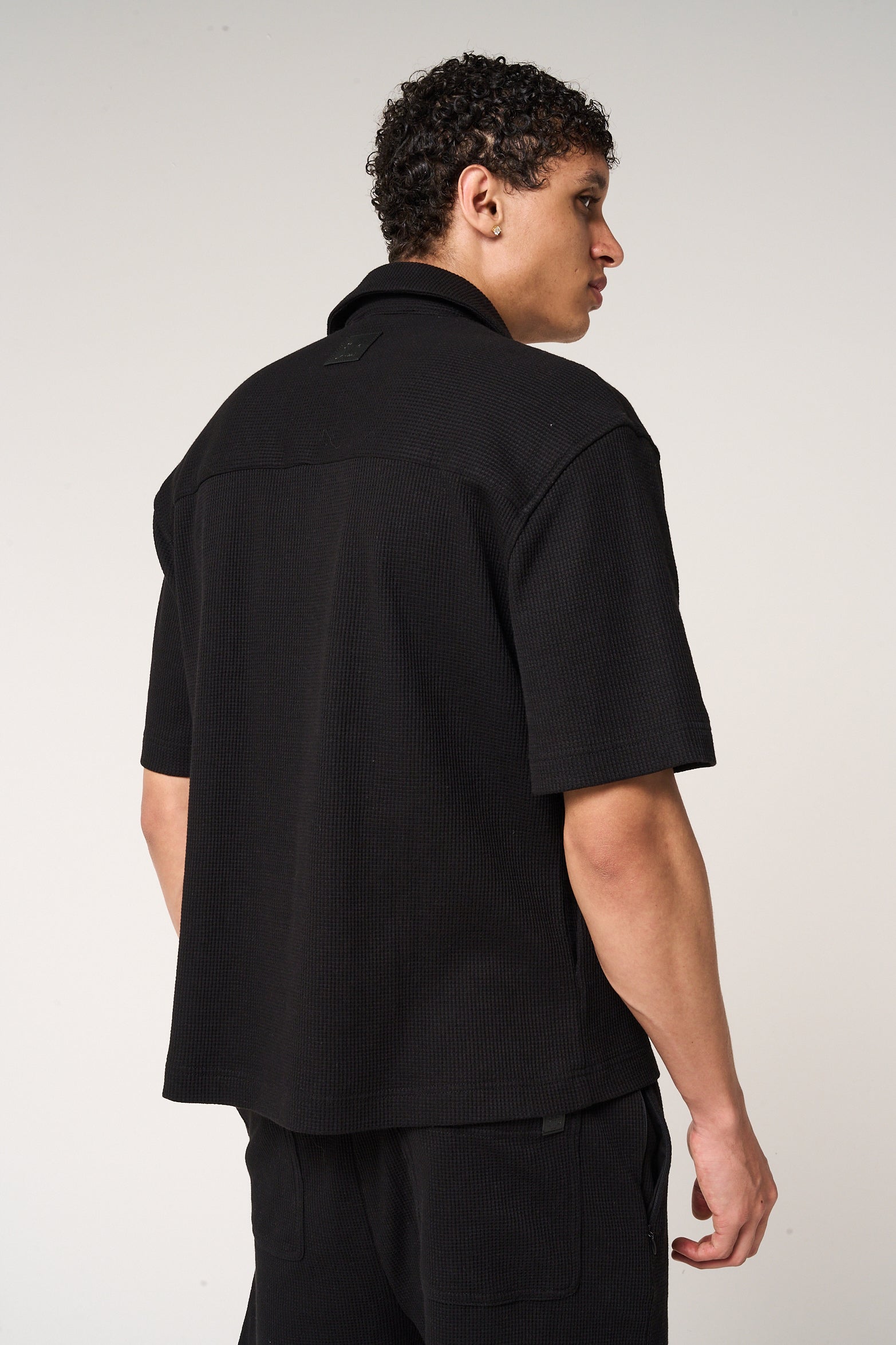 Cairo Waffle Knit Shirt Black