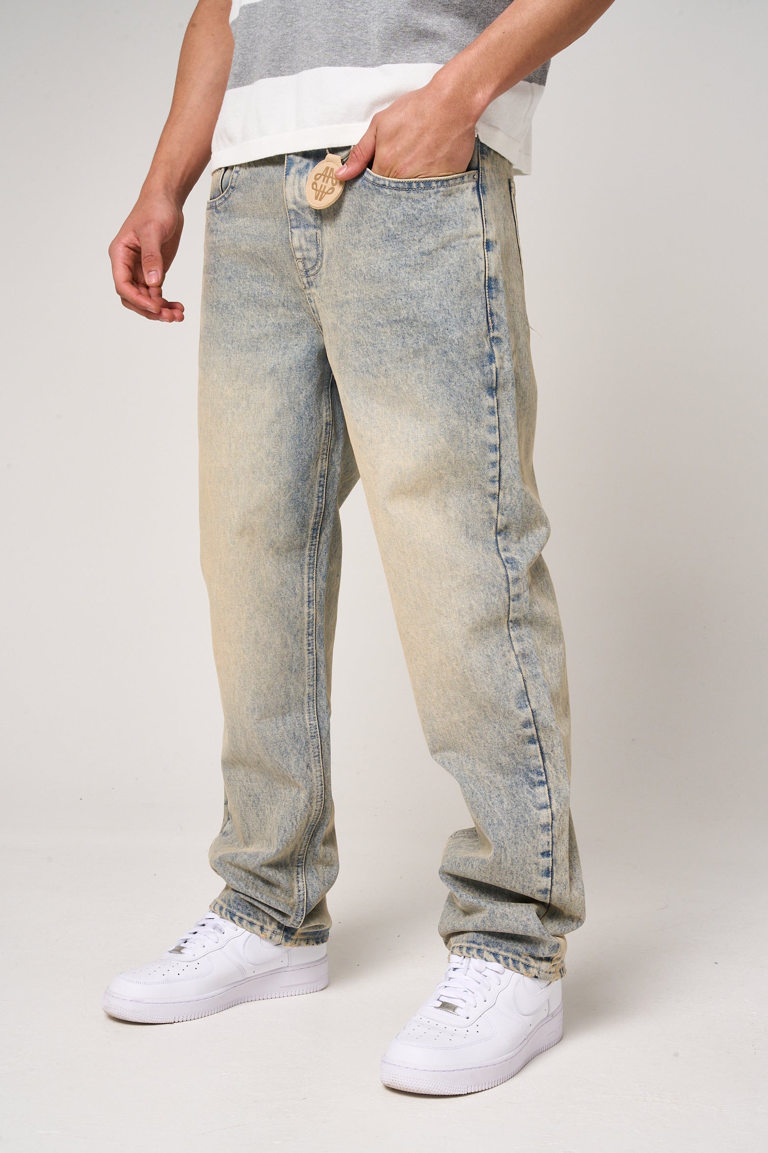 amicciページ Straight Fit Denim – Amicci