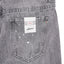 Cinzento Maranello em Denim Flare