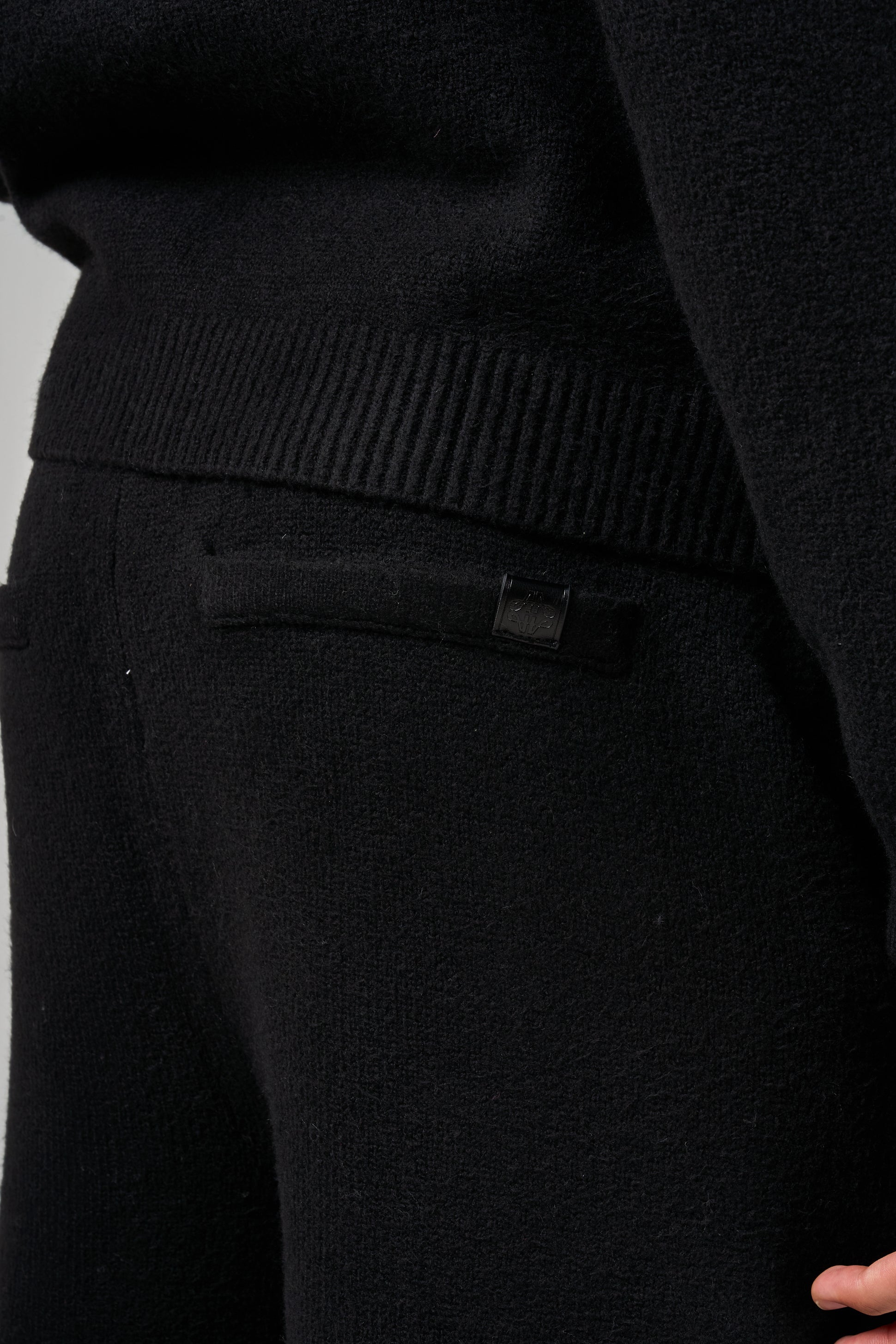 Dexter Black Knitted Sweatshirt