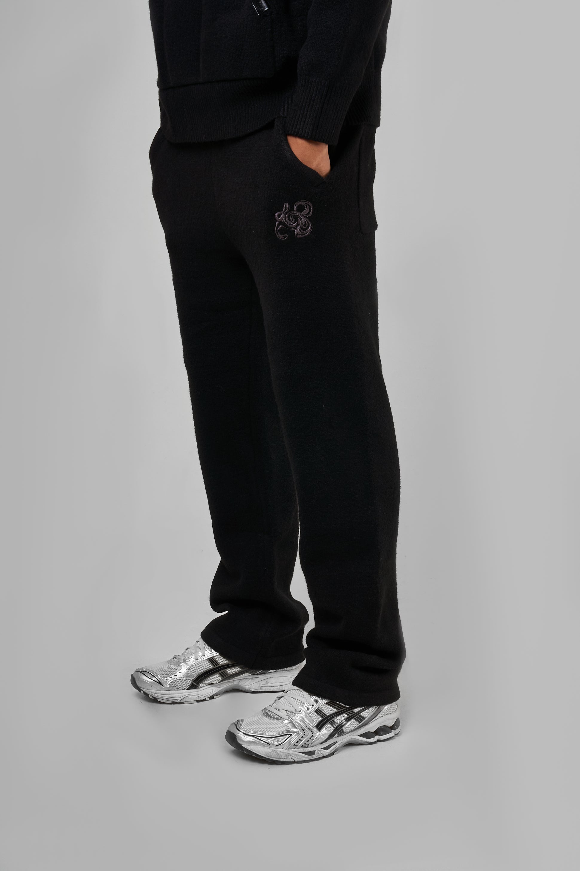 Amos Black Knitted Jogger