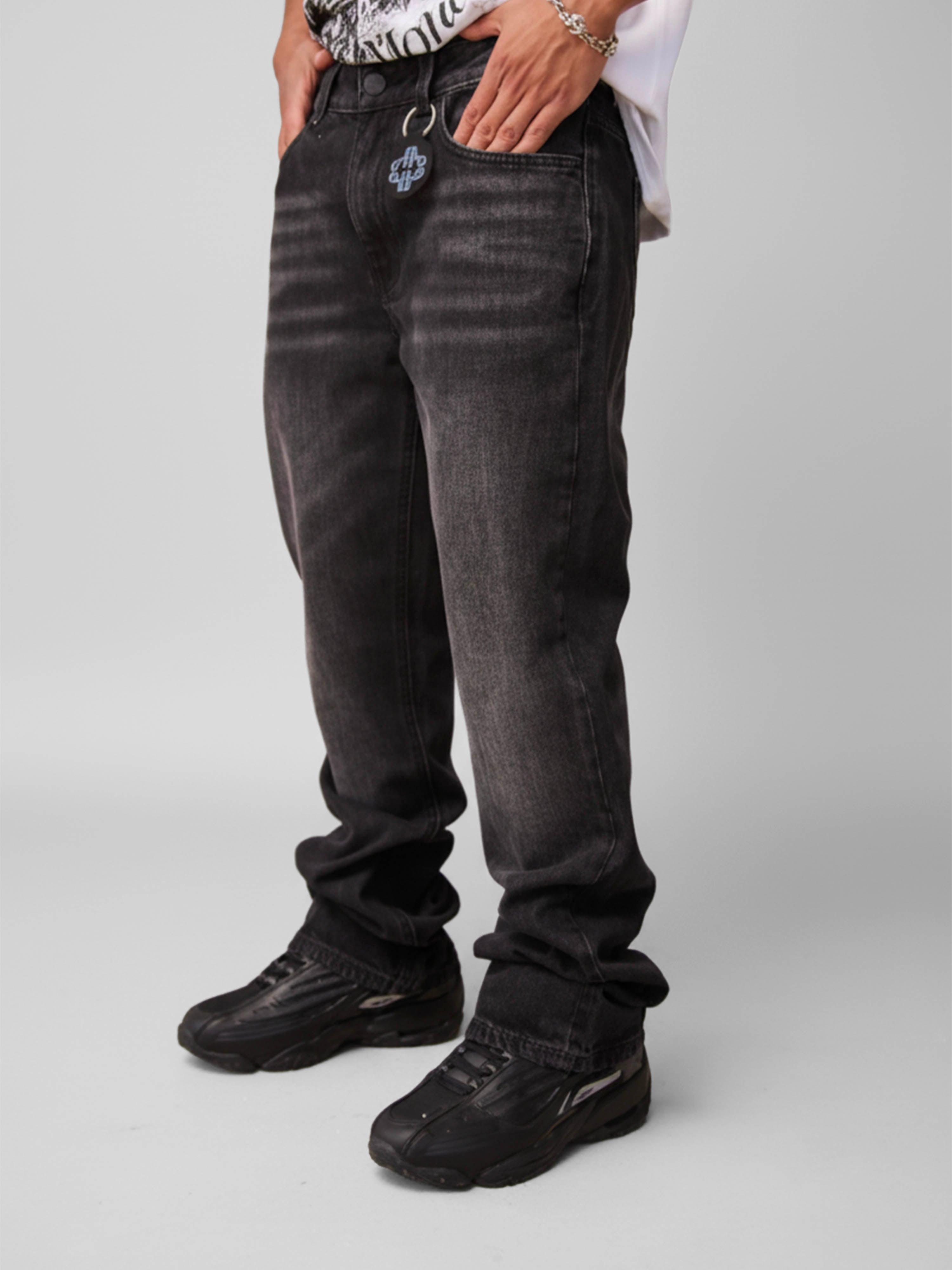 Sienna gewaschene schwarze Denim