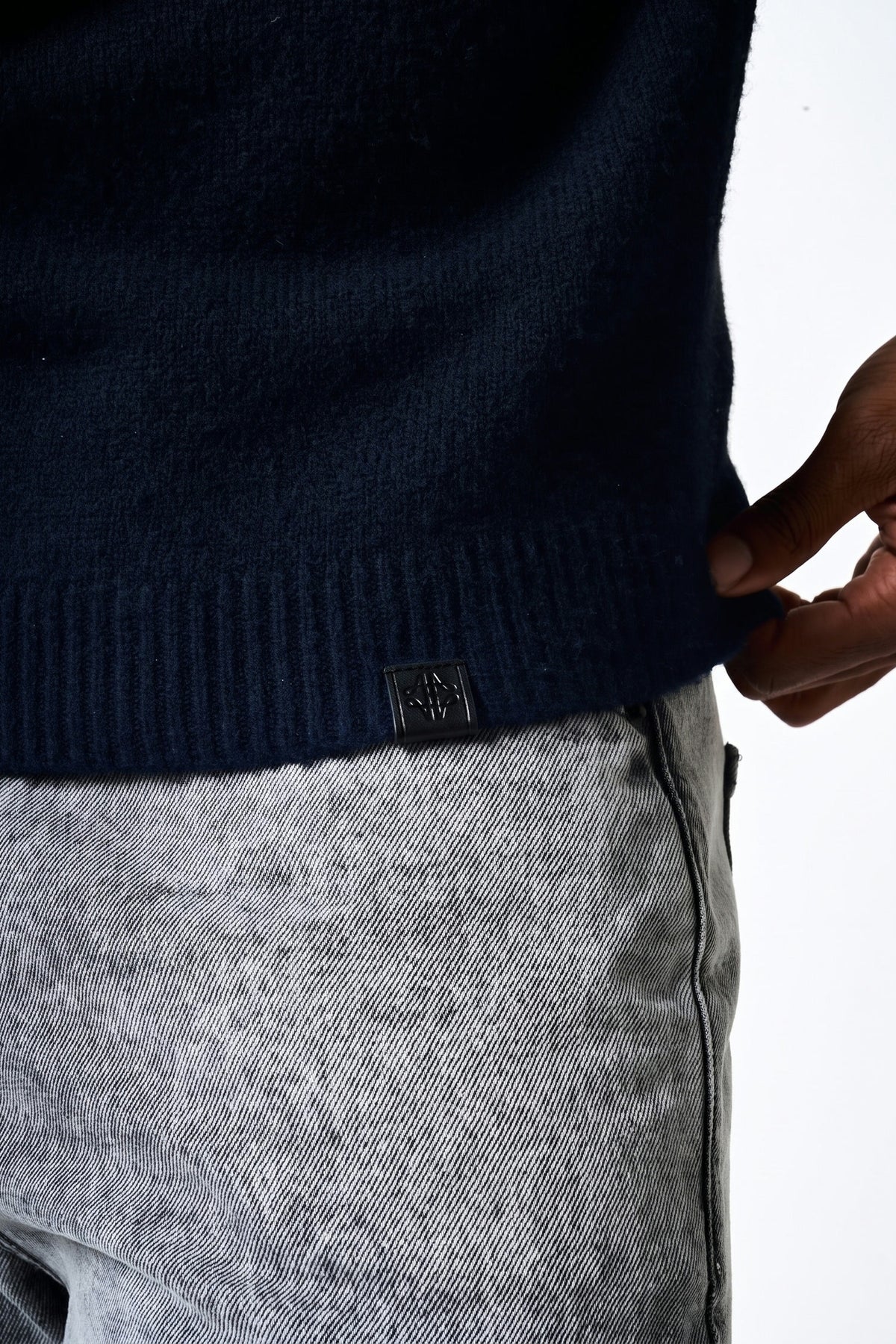 Dexter Quarter Zip Navy Sweatshirt